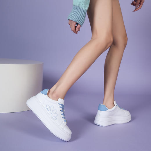 豪麟名鞋奥莱迪嘉女鞋时尚休闲鞋牛皮革DJJGA51WX015蓝色  原价1660元 商品图1