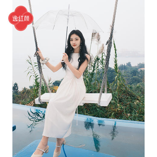 上海逸红颜拢月2025年夏季新款新中式国风山水提花软绸抽褶连衣裙 商品图1