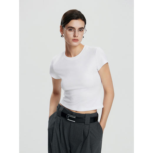 棉仓363601002-初棉瘦瘦弹辣妹T合体微修身短T 商品图1