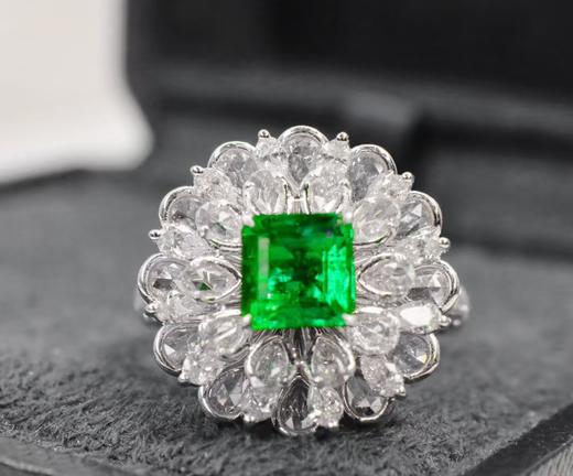 1.2ct刻面祖母绿戒指 商品图0