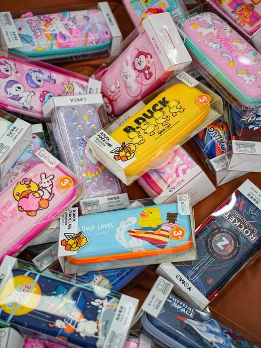 直发2个 yome福利来啦 香港YOME文具盒 商品图0