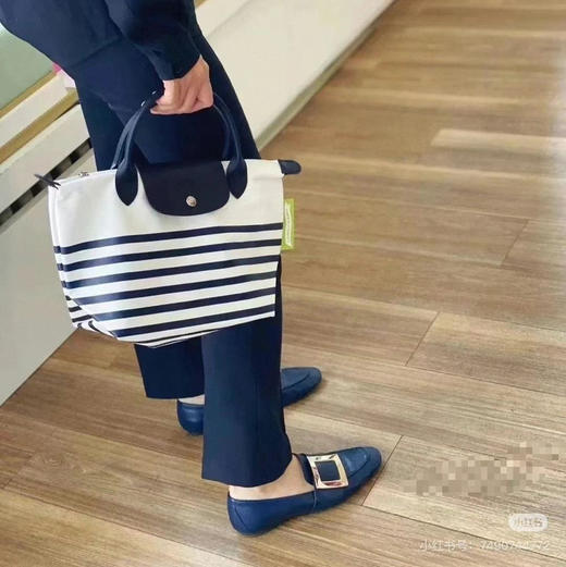 RV 经典方扣乐福鞋 好折¥2700元 36-37码🈶 商品图1