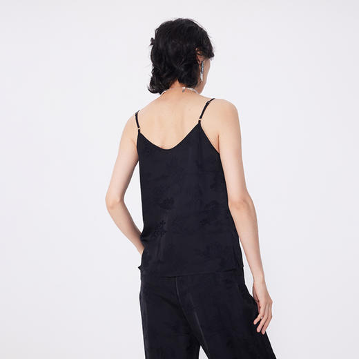 NEELLY纳俪商场同款春季新款吊带背心女内搭上衣新中式花纹设计N25024R04580 商品图1