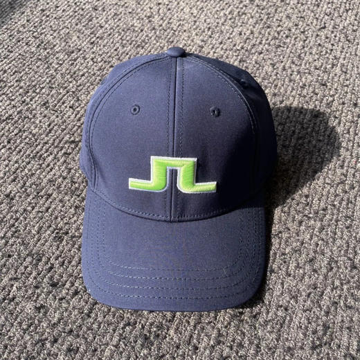 正品林德伯格高尔夫鸭舌帽，均码头围可调节，只有十顶。 商品图0