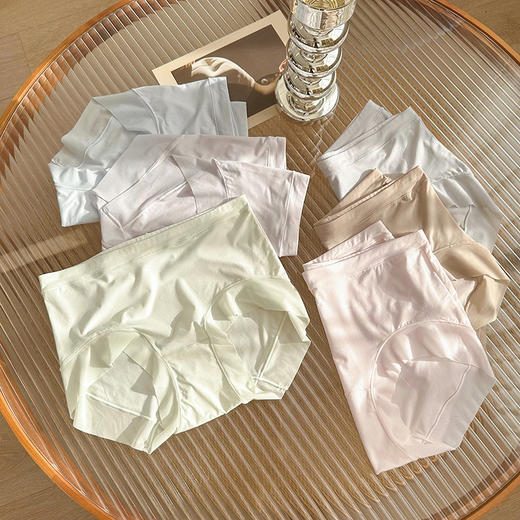 【空气裸感】3条装官网399！轻薄速干无痕女内裤面膜裤三条装 棉桑蚕丝混纺裆包臀三角底裤一码通穿 商品图7