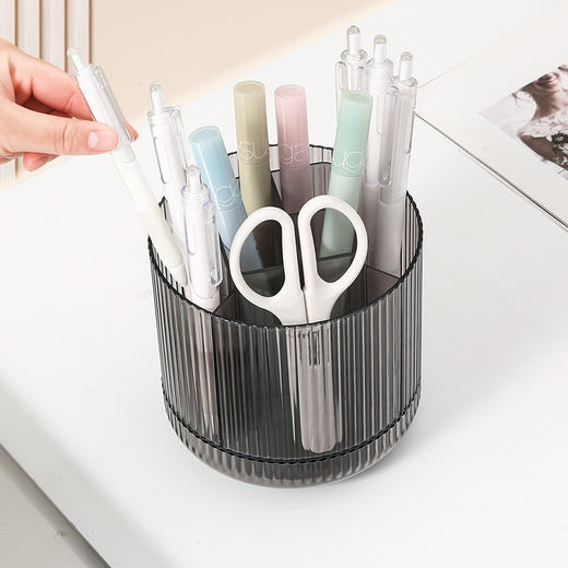 【开学季特惠❗️360°旋转笔筒】高颜值旋转收纳，大容量告别凌乱，抗摔耐用加大收纳笔筒学生文具置物架QQ六一儿童节礼物 商品图3