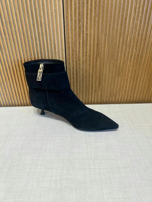 36.5码¥2380呀！RV女靴断码特价 商品图4