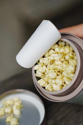 【2025高端茉莉花】10斤茉莉鲜花才得1斤茉莉花球精选特级花苞朵朵饱满大颗人工摘梗去花托纯净无杂质冲泡后不苦不涩基地直邮