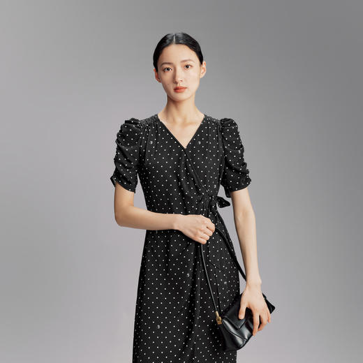 【商场同款】伊芙丽春秋法式波点泡泡袖显瘦围裹式连衣裙1F7291004 商品图0