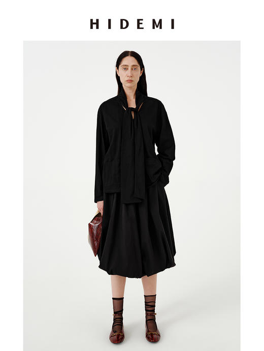 HIDEMI甄选进口纯棉纱线极简围巾T恤设计感V领口袋长袖纽扣衬衫女 商品图8