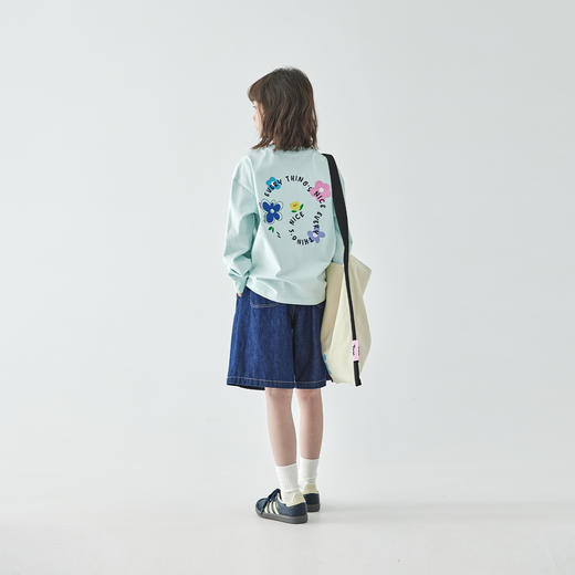 棵初25年春季新款童装花卉图案印花长袖T恤女童休闲宽松纯色上衣 商品图1