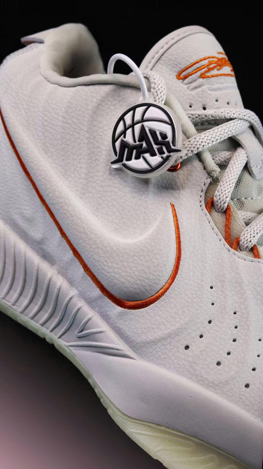 詹姆斯21代 篮球鞋 商品图4