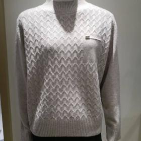 南3徘徊半高领毛衫