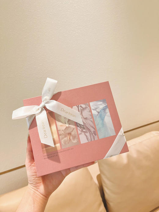 💖【独特艾琳夜樱繁星身体护理香氛礼盒】 &【限定护手霜礼盒】38妇女节礼物首选！🌷少女心爆棚✨ 💖樱花粉礼盒包装！送人敲有面！一整个仪式感满满！ 商品图8