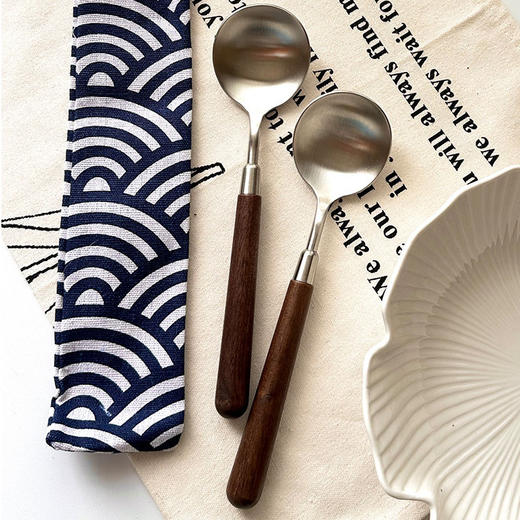 「9.9到手3把！复古仿胡桃木勺子」拉丝西餐具不锈钢圆头汤勺调羹居家日用日式餐勺餐饮用具 商品图3