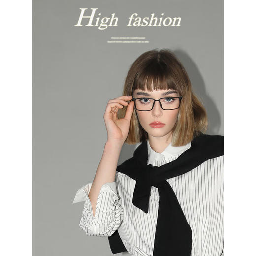 COCOBELLA[莱赛尔]高知彼得潘领条纹衬衫女春通勤衬衣SR7002 商品图3