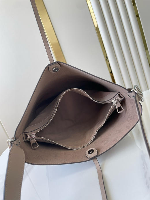 春季特惠💰980 原单LV M12140 尺寸：28×27×10cm FLORE 全皮托特包 商品图7