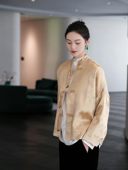 盛唐婧 |凤戏牡丹流苏铜扣外套 商品图3