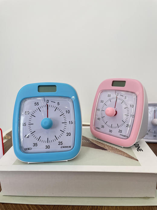 🎺惊爆！原价近80+的 UNISUN 时间管理器，现狂降至 39.9 元，带娃神器秒变白菜价，家长必入！ ❤️增加了暖心小夜灯，晚上也能看时间！ 商品图1