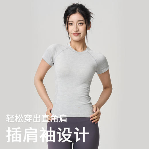【路路精选】lulu春夏短袖速干吸汗透气运动T恤跑步健身修身显瘦瑜伽服女 商品图3