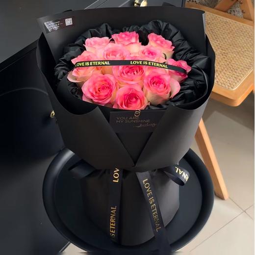 心动蔓延--粉玫瑰花束 商品图1