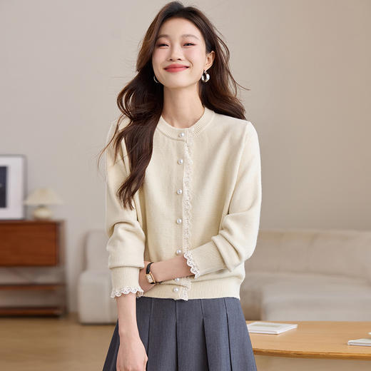 CC-22-2501红色时尚上衣女时髦洋气长袖2025春季新款本命年开衫针织外套小衫 商品图1