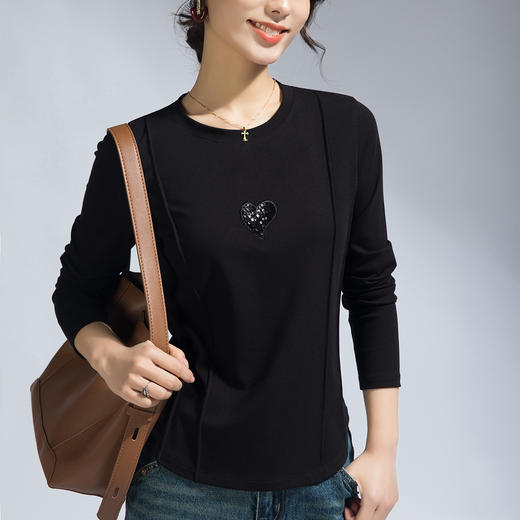 百媚生 爱心刺绣圆领百搭显瘦棉质上衣女M657 商品图1