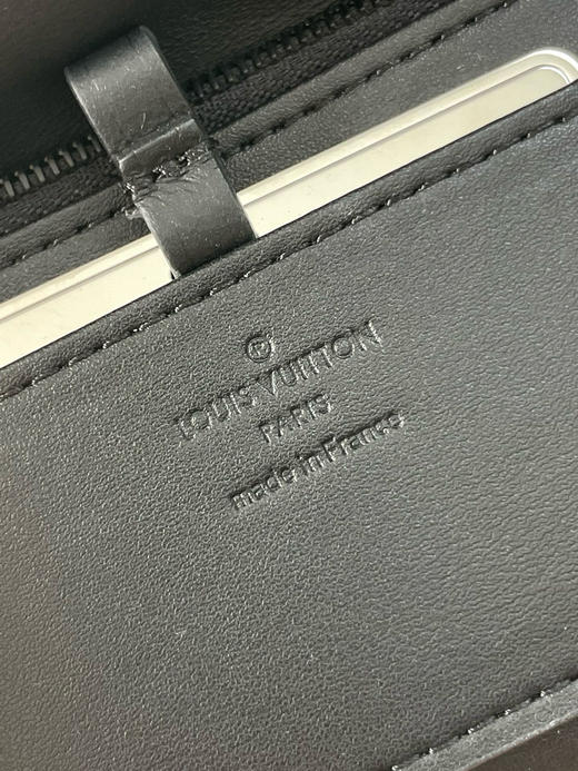 春季特惠💰1050 原单LV M11374 尺寸：23×16×10cm TEIST 全皮链条斜挎包 商品图8