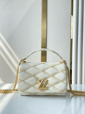 春季特惠💰1050 原单LV M12338香草 尺寸：20×14×9cm TEIST 全皮链条斜挎包