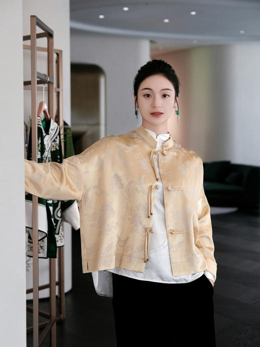 盛唐婧 |凤戏牡丹流苏铜扣外套 商品图0