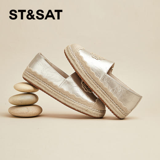 星期六小香风刺绣山茶花休闲渔夫鞋SSD1112E33 商品图1