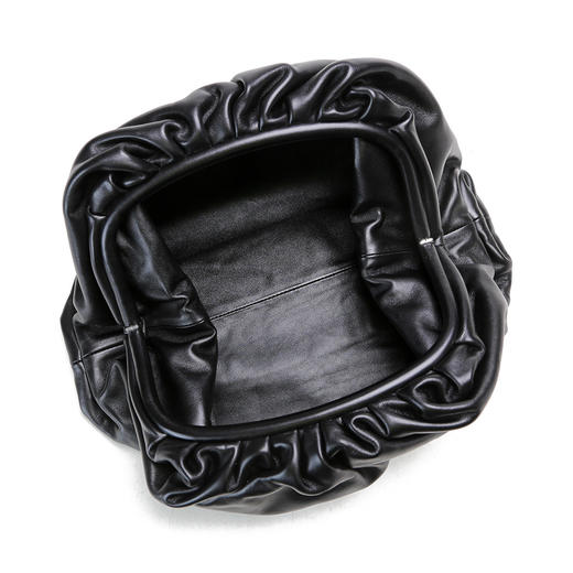 8091241481 BOTTEGA VENETA BV葆蝶家 POUCH系列女士手拿包云朵包【18X40X18cm】 商品图2