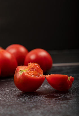 越放越好吃的西红柿🍅｜吉藤西红柿，日本品种高糖西红柿
