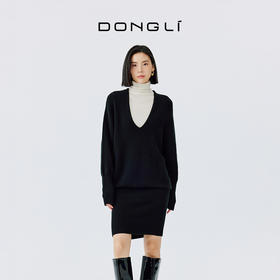 东黎 • 春季女士V领长袖连衣裙 4A39