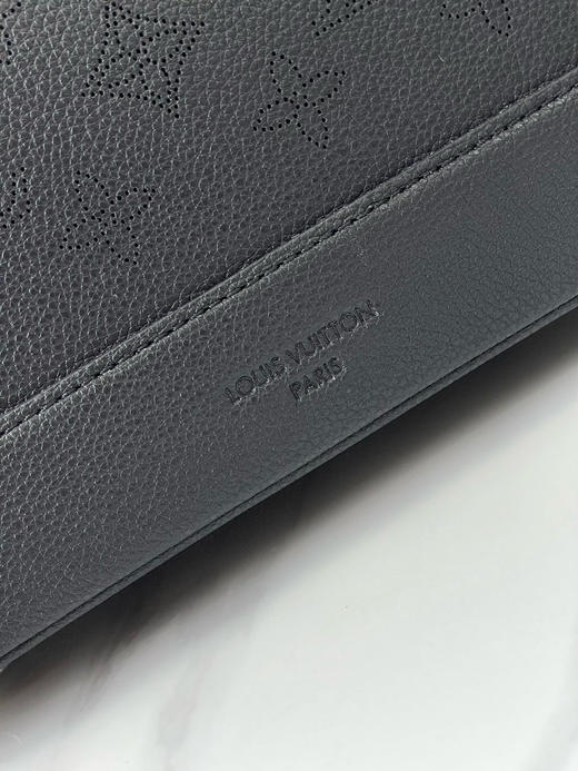 春季特惠💰980 原单LV M12139 尺寸：28×27×10cm FLORE 全皮托特包 商品图6