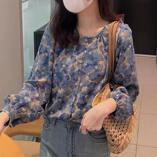 法式轻熟小众上衣女2025新款秋季设计感圆领泡泡袖甜美碎花衬衫 商品图0
