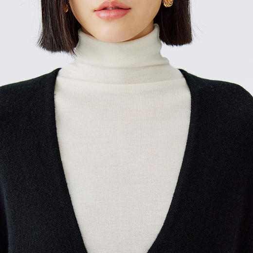 东黎 • 春季女士V领长袖连衣裙 4A39 商品图5