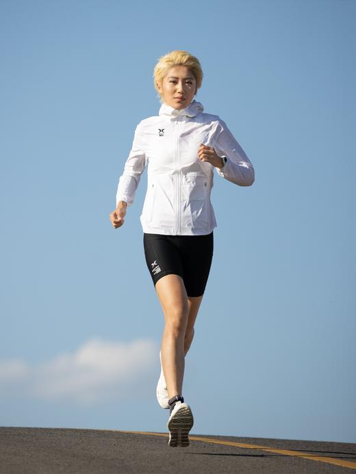 BODYWIT逐光女防晒风衣 商品图0