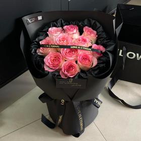 心动蔓延--粉玫瑰花束
