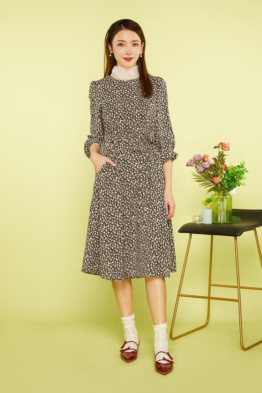 Le Malene 圆领黑色碎花收腰连衣裙 11233 商品图1