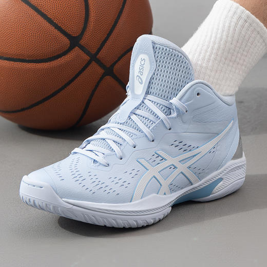 亚瑟士 男款清新蓝色篮球鞋 商品图3
