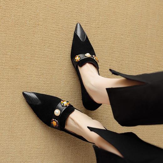 【预售5天】尖头粗跟高跟鞋女羊翻皮水钻深口单鞋子DB&M6171 商品图3