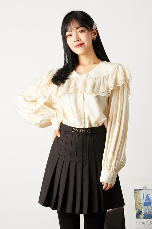 amadella 蕾丝花边拼接娃娃领衬衣 10901 商品图0