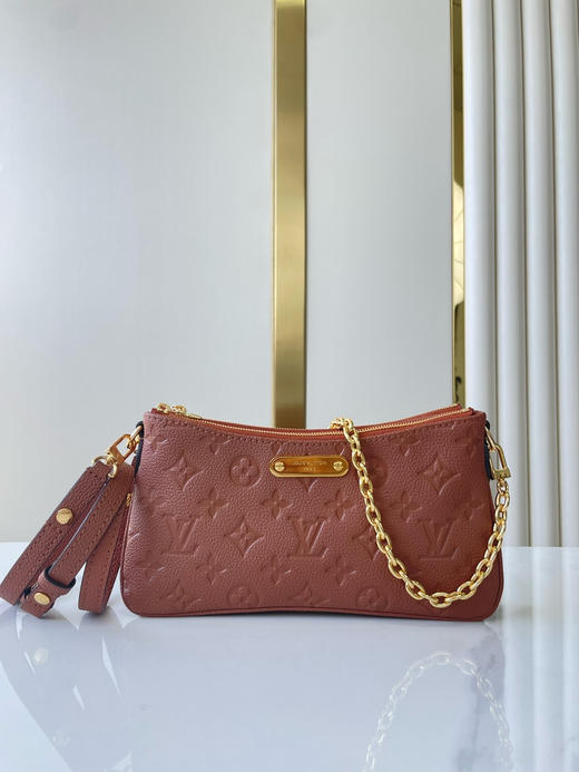 春季特惠💰850 原单LV M11916 尺寸：24.3×13.5×6.5cm POCHETTE LIV 全皮链条斜挎包 商品图0