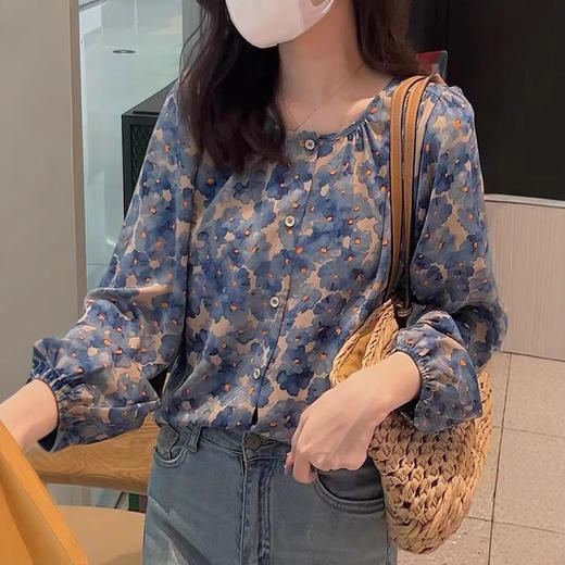法式轻熟小众上衣女2025新款秋季设计感圆领泡泡袖甜美碎花衬衫 商品图3