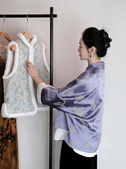 盛唐婧 |双面穿凤戏牡丹真丝外套 商品图4