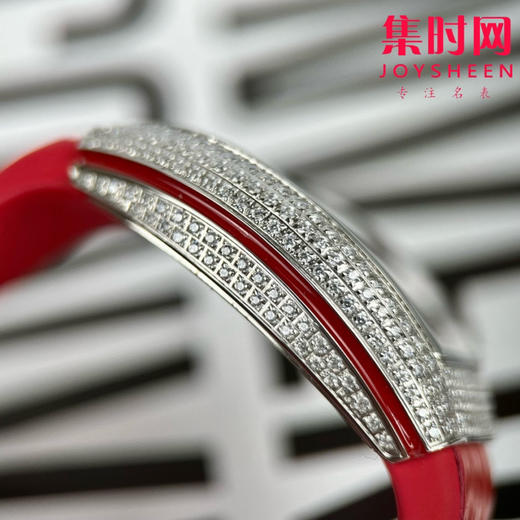 ABF法兰克穆勒 法穆兰 V32游艇满天星系列 游艇满钻 女士石英腕表 女装游艇新款 商品图6