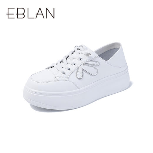 伊伴潮流新款运动休闲板鞋单鞋B25112118 商品图0