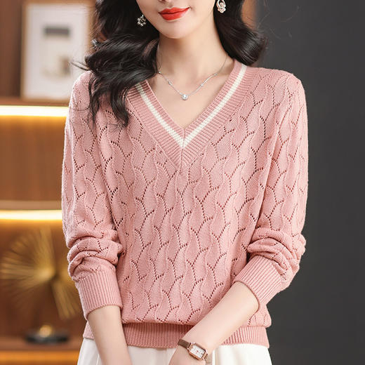 CC-102-8773春秋镂空女上衣宽松拼色简约时尚V领套头螺纹百搭毛衣打底针织衫 商品图0
