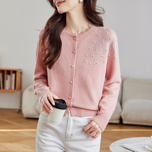 CC-27-2502春季新款女装订珠蕾丝领长袖小香风开衫针织衫外套宽松毛衣女 商品图1